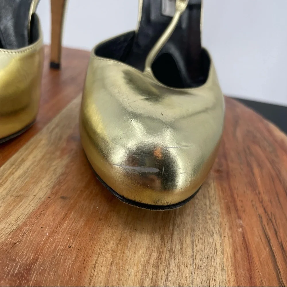 Brian Atwood Vintage Gold T-Strap‎ Platform Pumps 37.5 US 7.5